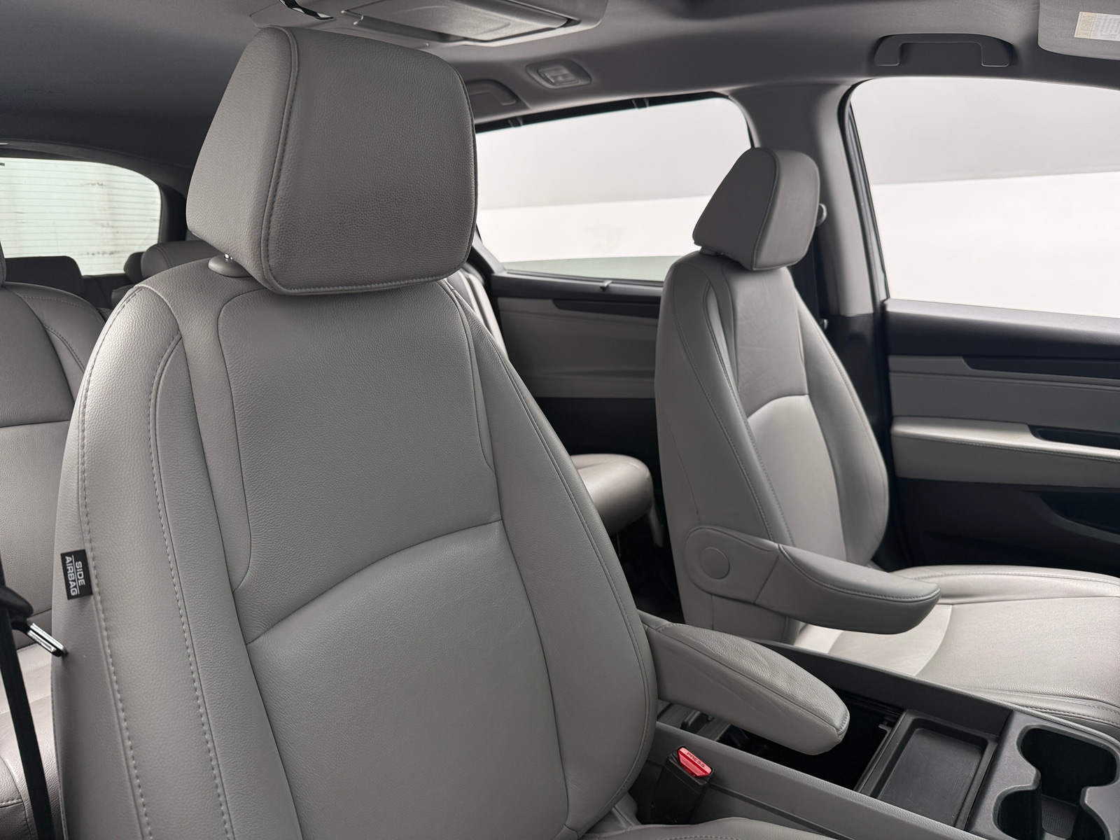 Thumbnail: 2019 Honda Odyssey - 2