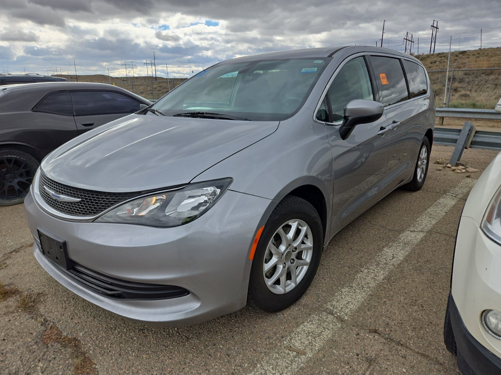 2020 Chrysler Voyager LX