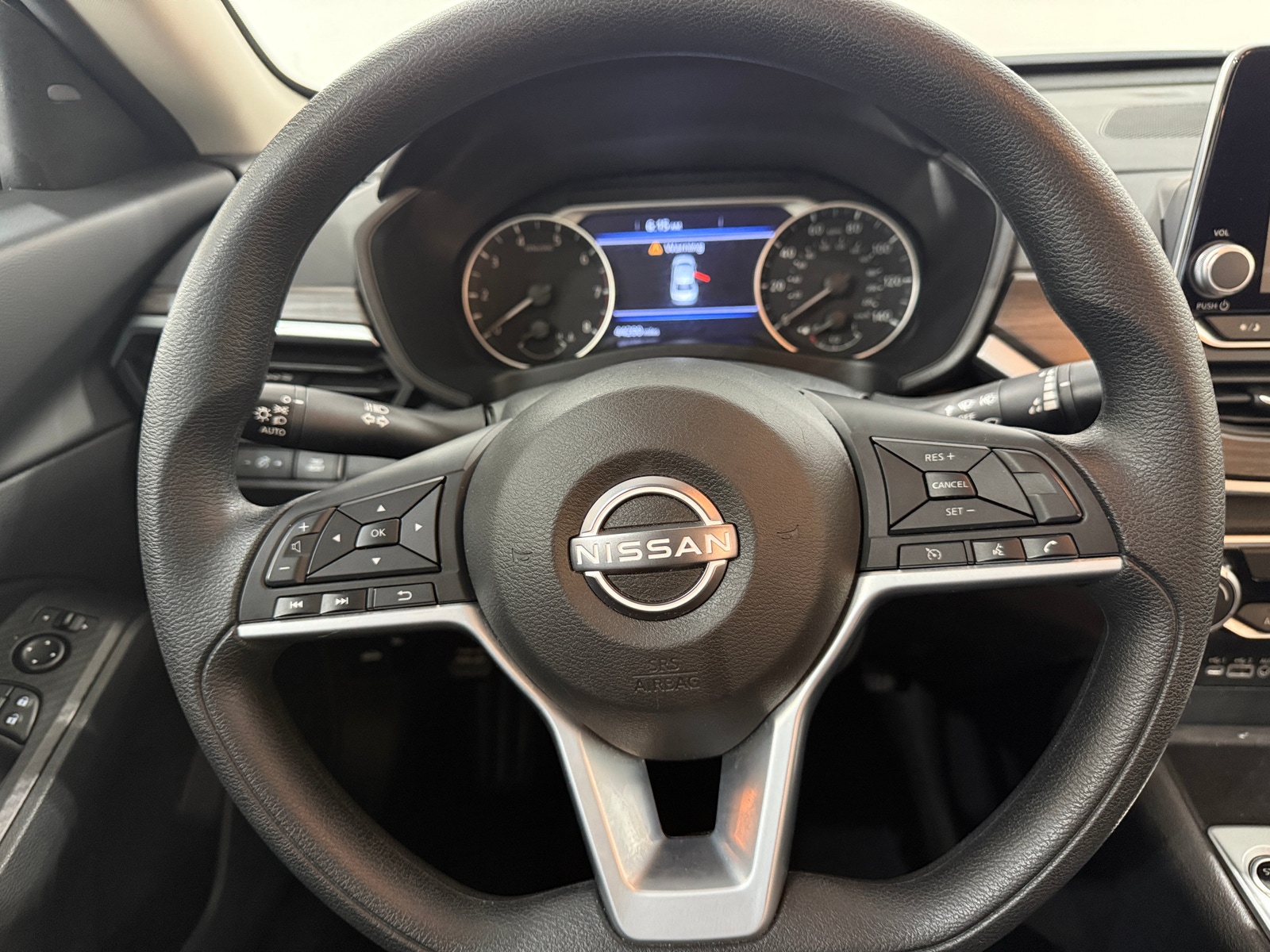 Thumbnail: 2025 Nissan Altima - 5