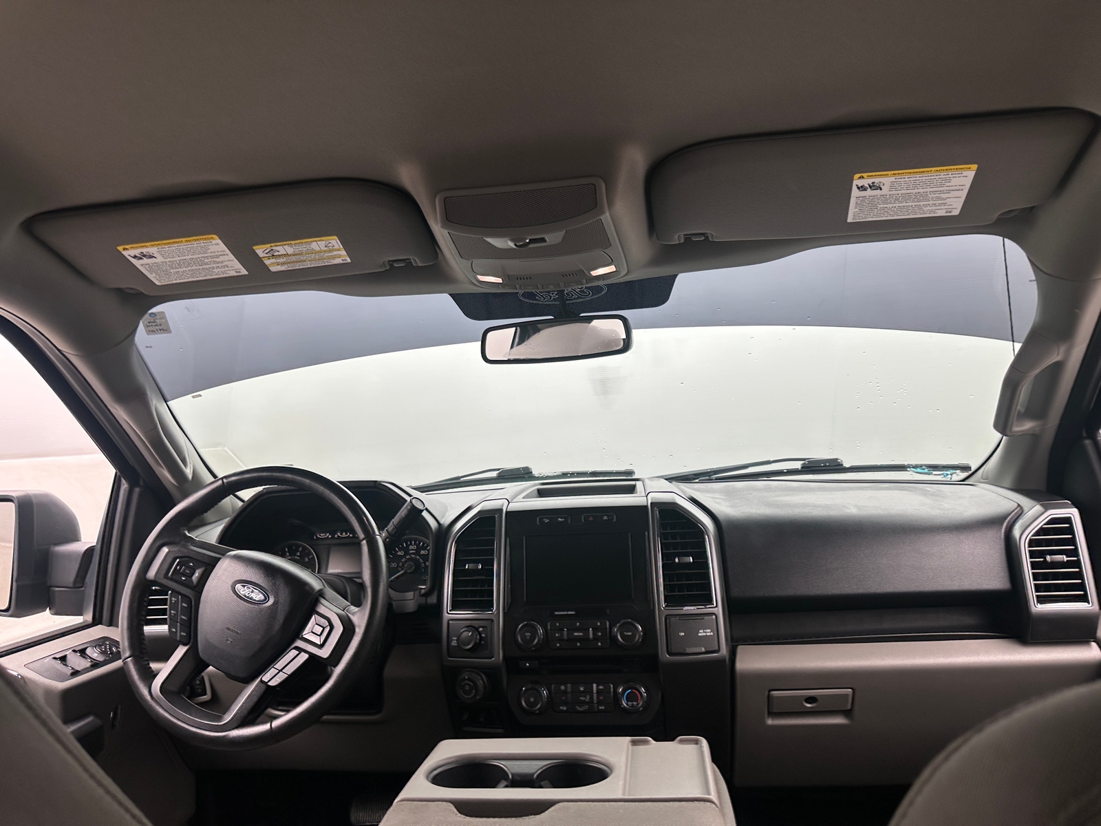 Thumbnail: 2018 Ford Econoline - 3