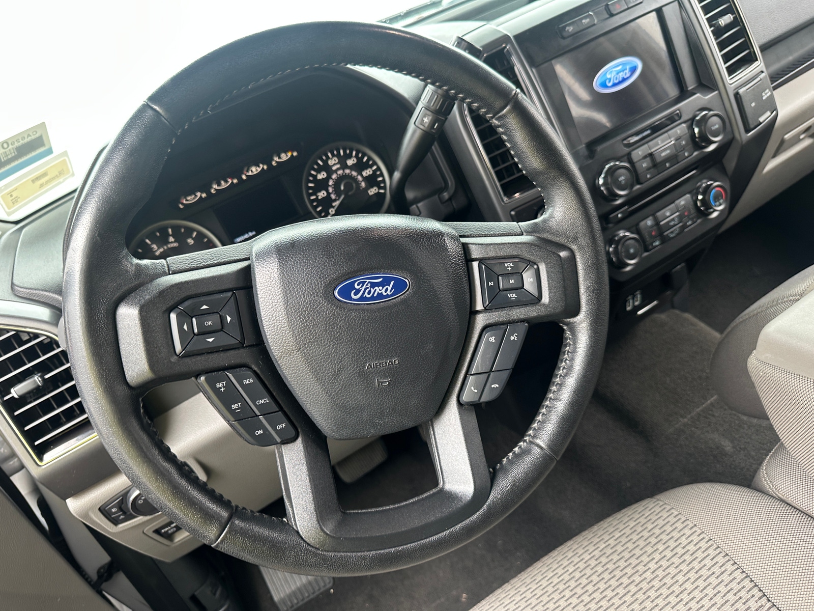 Thumbnail: 2018 Ford Econoline - 5