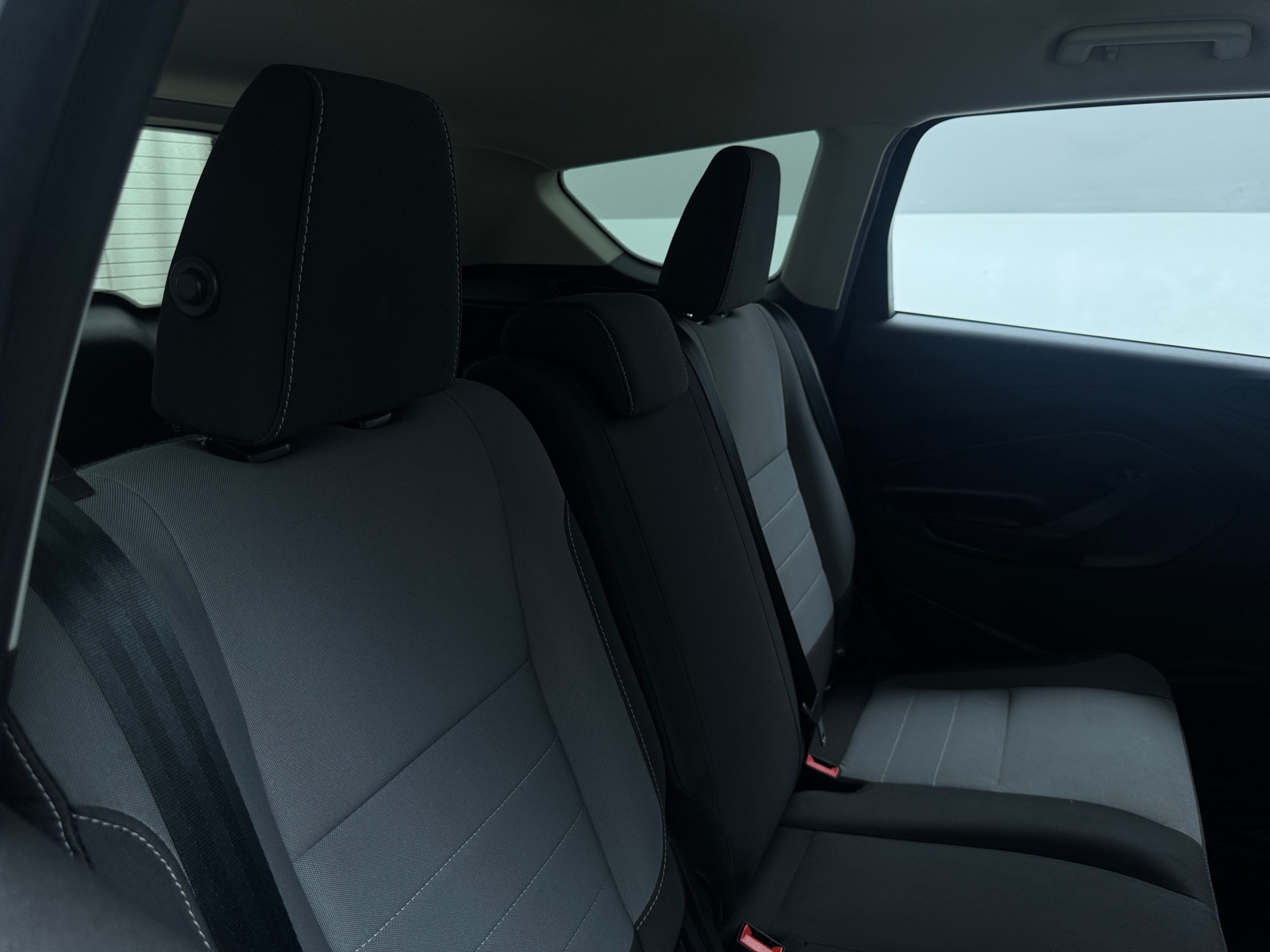 Thumbnail: 2019 Ford Escape - 6