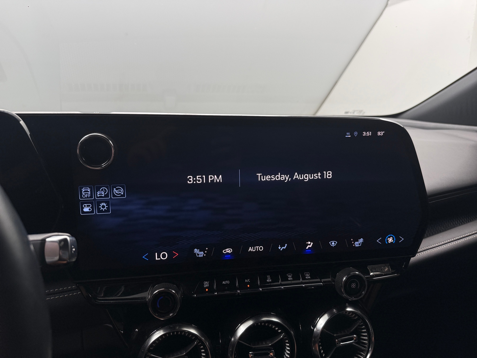 Thumbnail: 2024 Chevrolet Blazer EV - 3