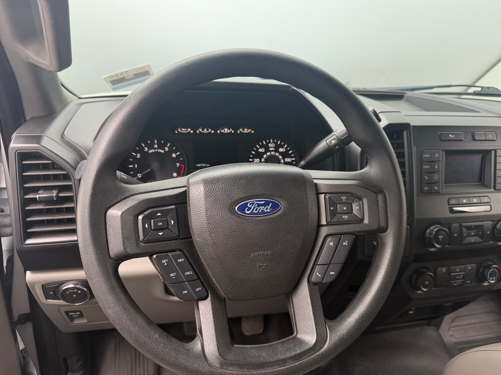 Thumbnail: 2019 Ford Econoline - 5