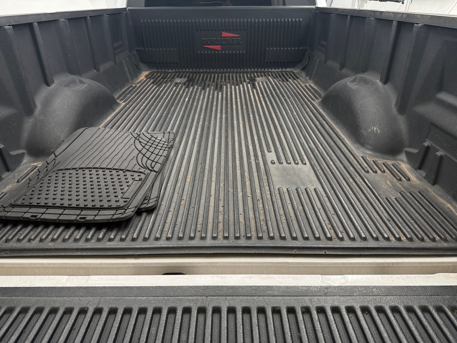 Thumbnail: 2019 Ford Econoline - 6