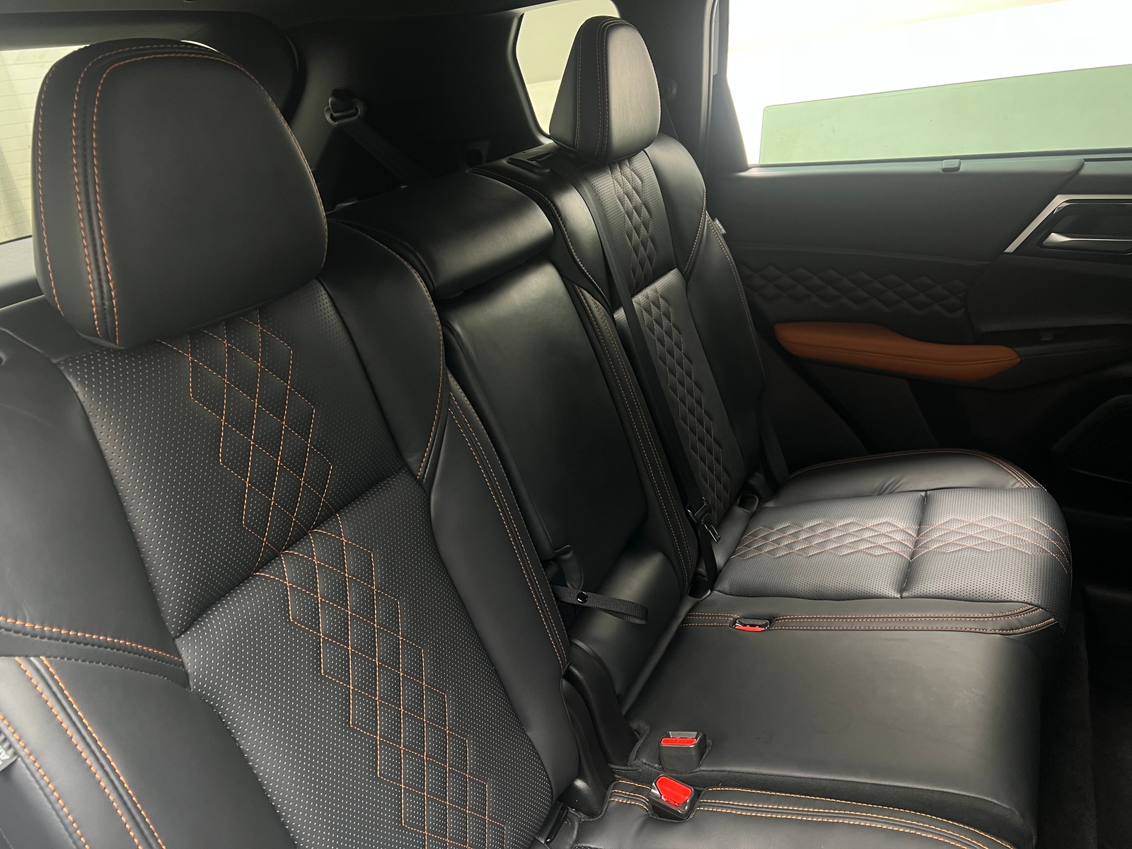 Thumbnail: 2022 Mitsubishi Outlander - 5