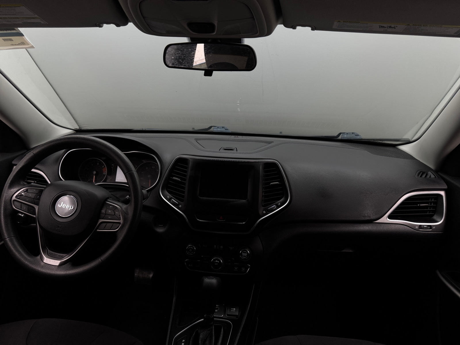 Thumbnail: 2020 Jeep Cherokee - 3