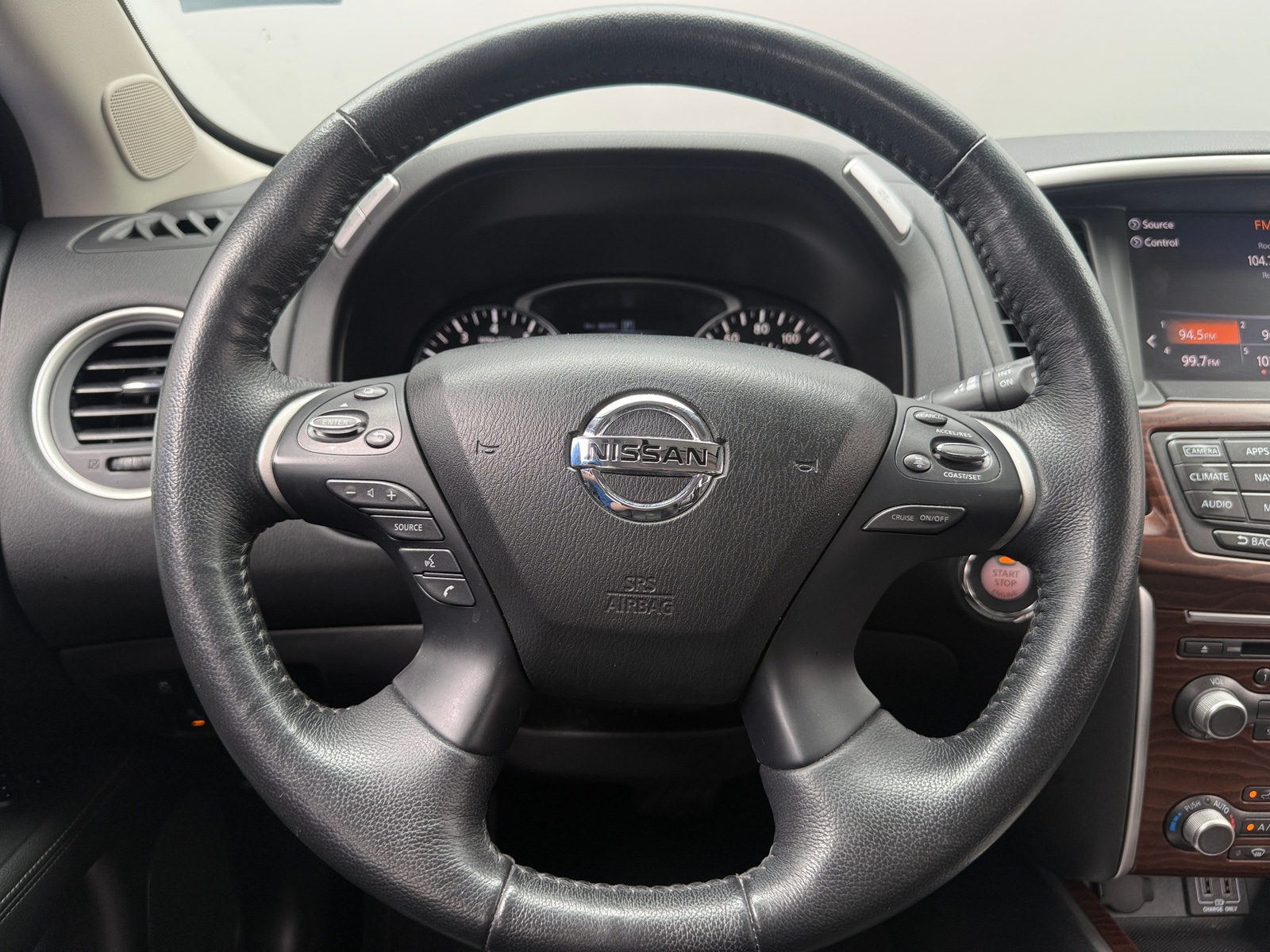 Thumbnail: 2018 Nissan Pathfinder - 4