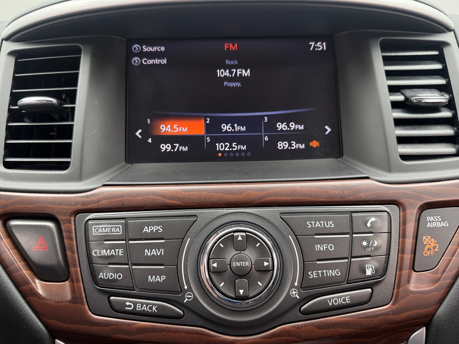 Thumbnail: 2018 Nissan Pathfinder - 3