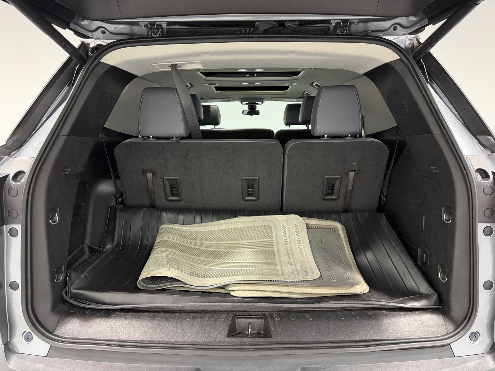 Thumbnail: 2019 Chevrolet Traverse - 6