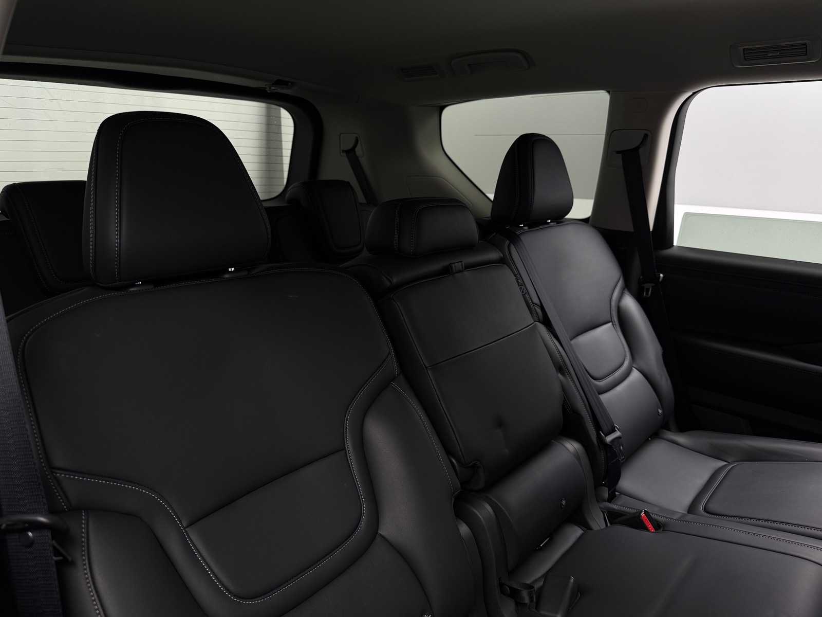 Thumbnail: 2025 Nissan Armada - 5