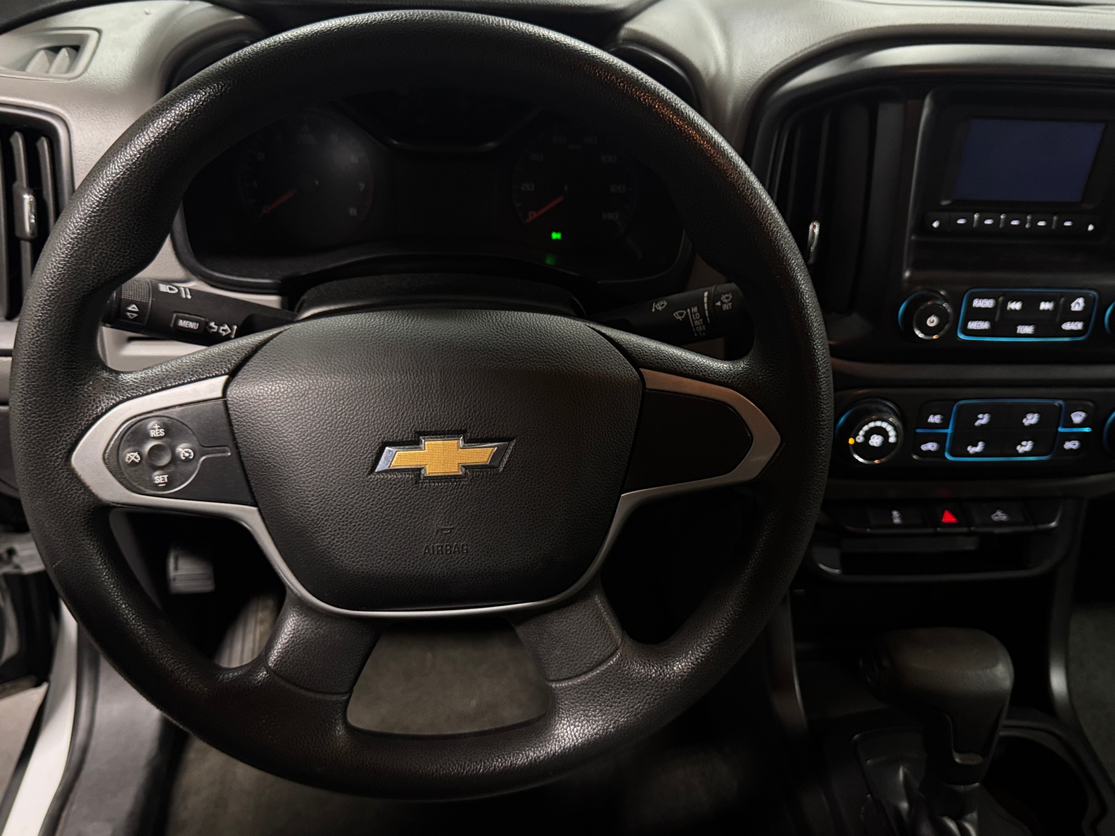 Thumbnail: 2015 Chevrolet Colorado - 5