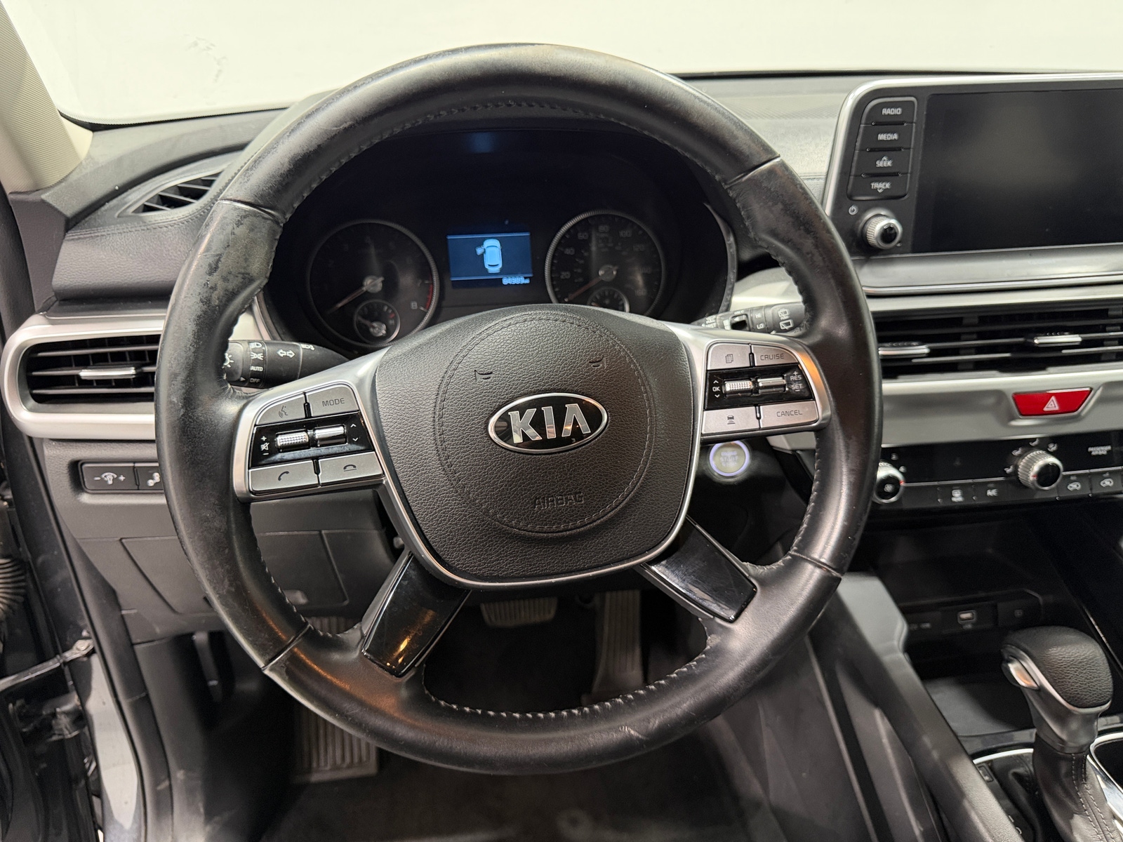 Thumbnail: 2021 Kia Telluride - 4