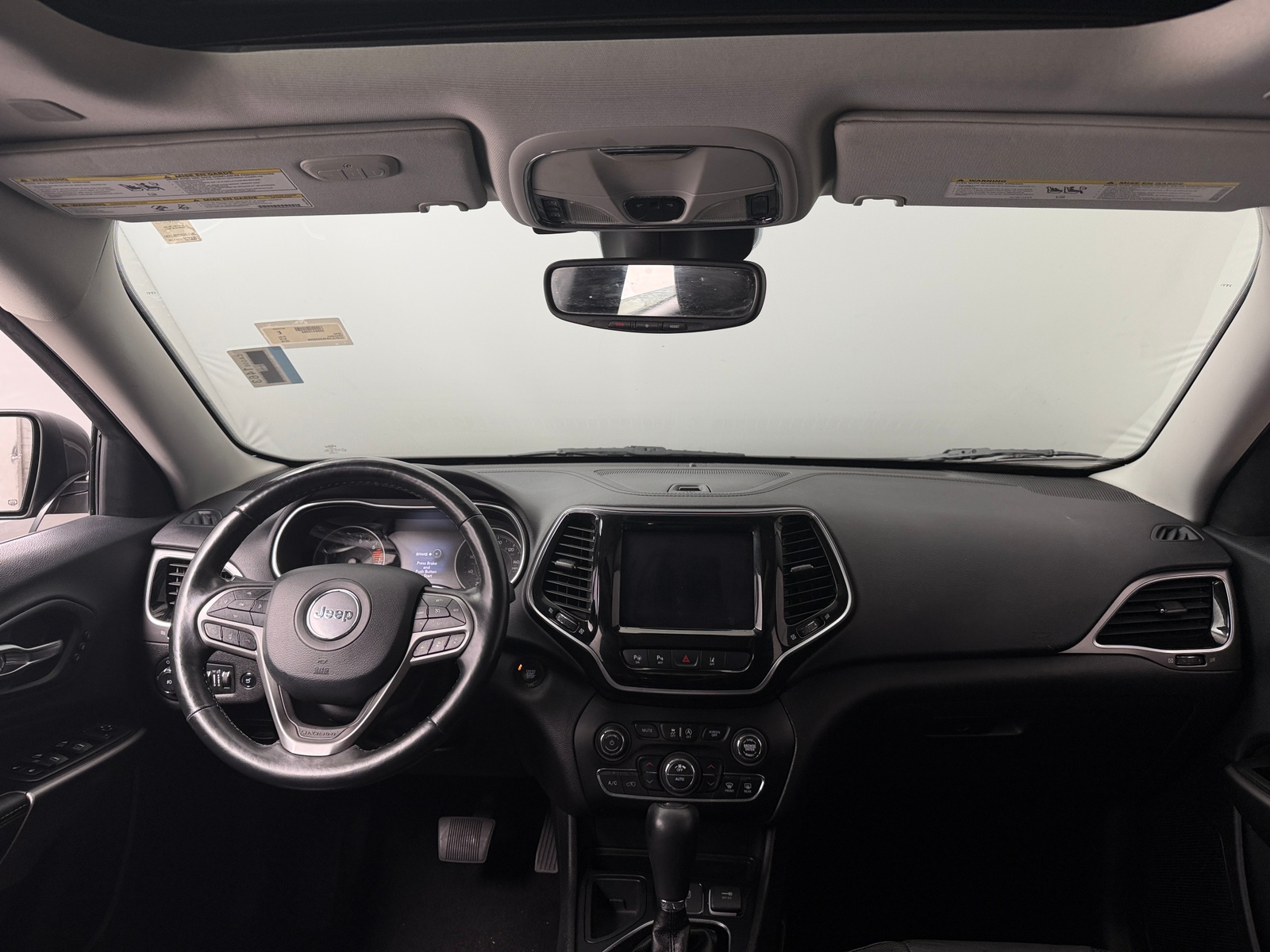 Thumbnail: 2019 Jeep Cherokee - 2