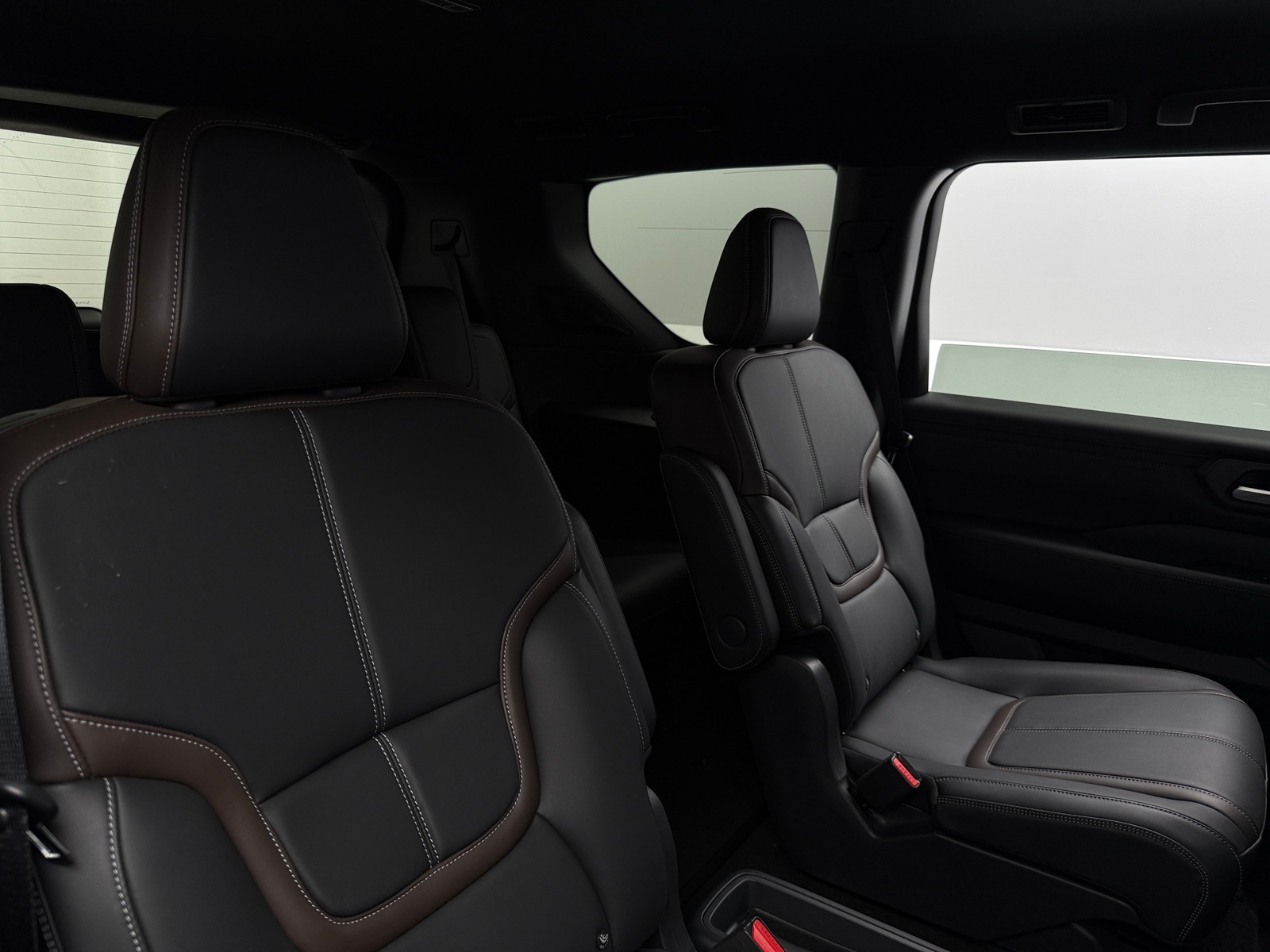 Thumbnail: 2025 Nissan Armada - 5