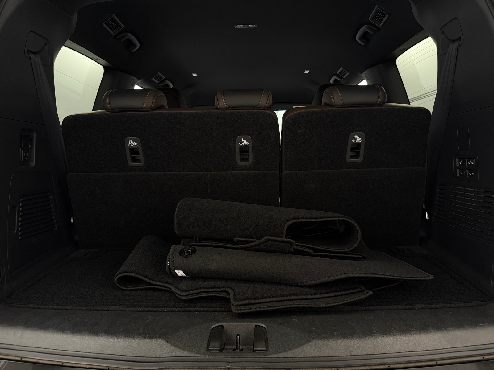 Thumbnail: 2025 Nissan Armada - 6
