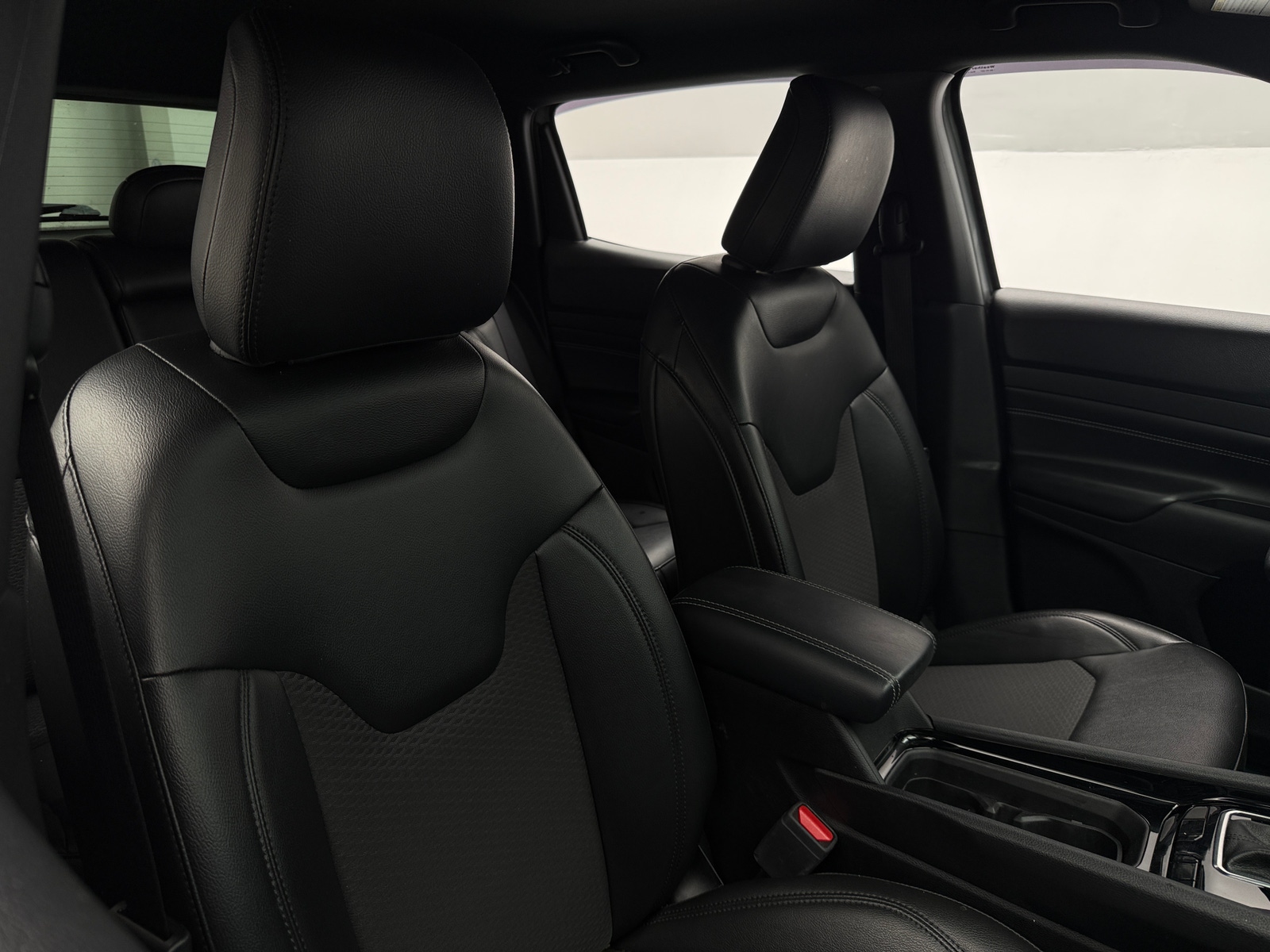 Thumbnail: 2022 Jeep Compass - 2