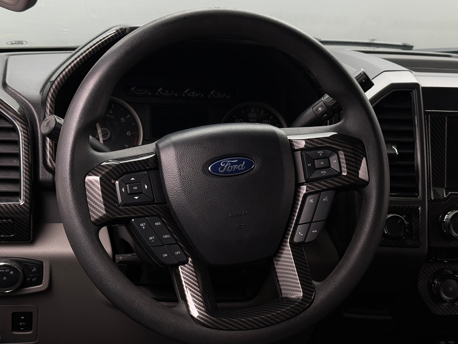 Thumbnail: 2020 Ford Econoline - 5