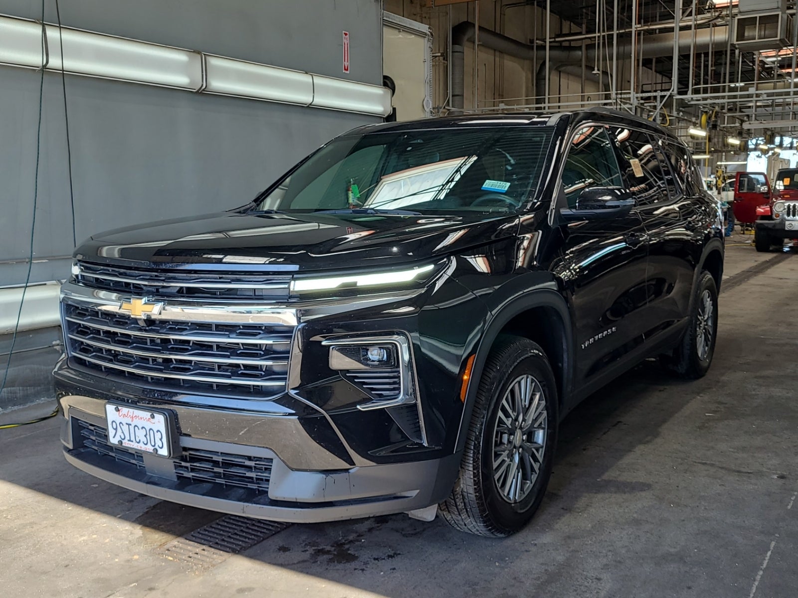 2025 Chevrolet Traverse FWD LT