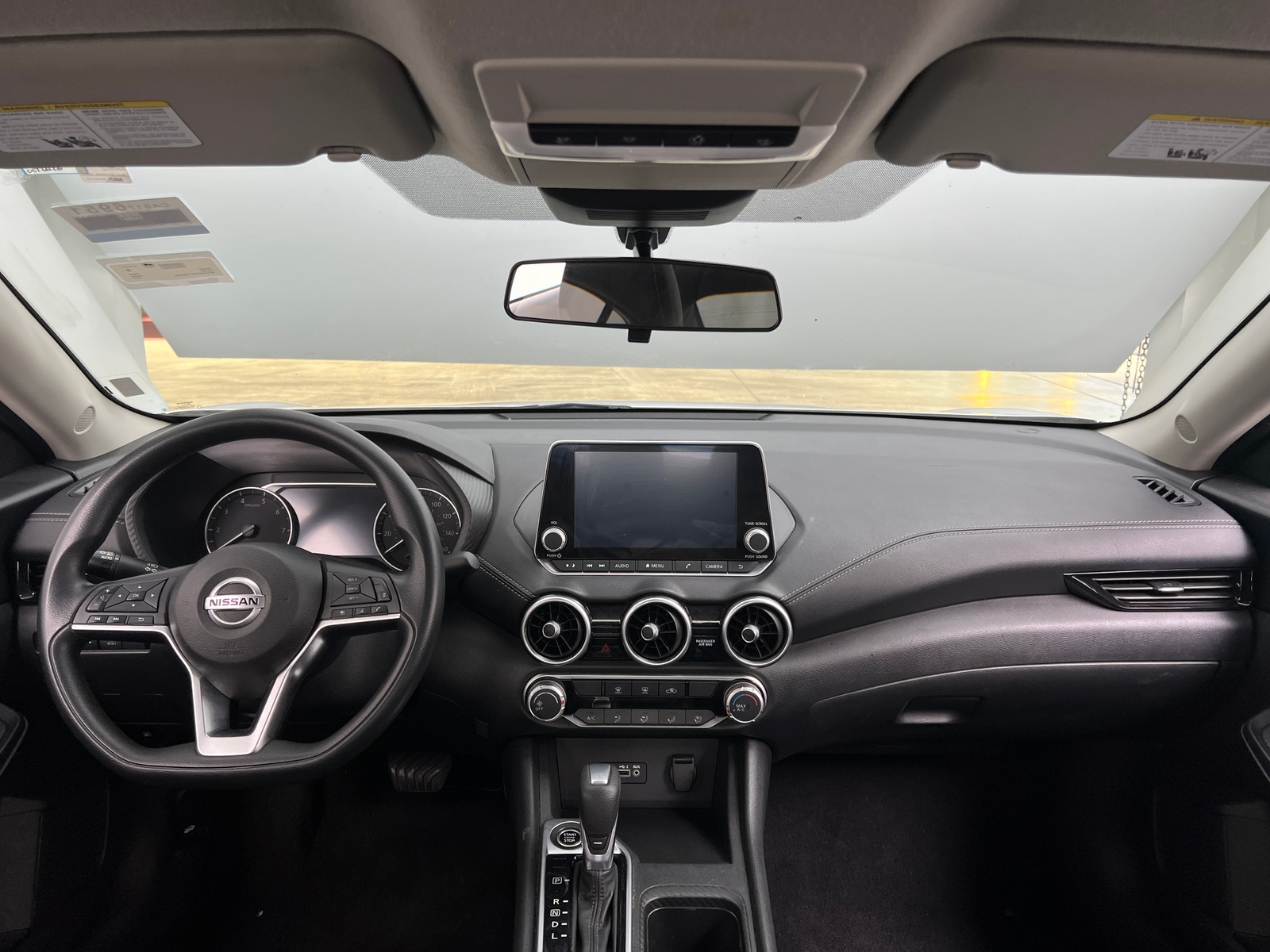 Thumbnail: 2023 Nissan Sentra - 3