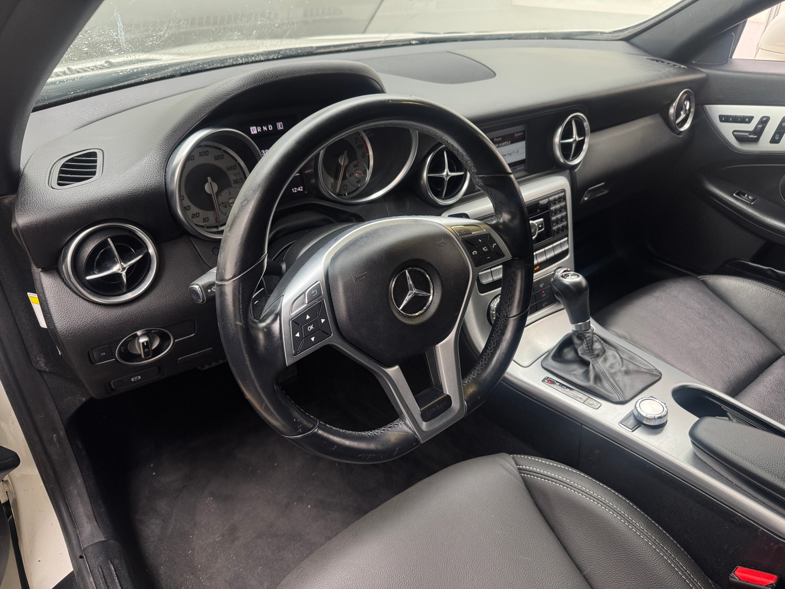 Thumbnail: 2013 Mercedes-Benz SLK - 2