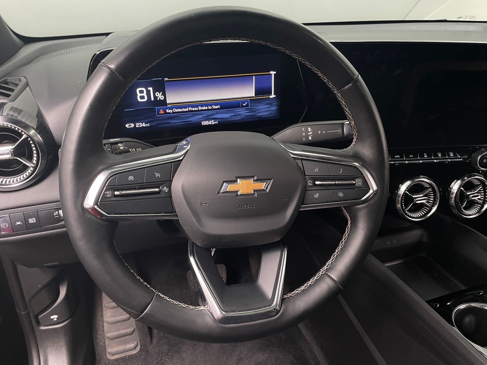 Thumbnail: 2024 Chevrolet Blazer EV - 4
