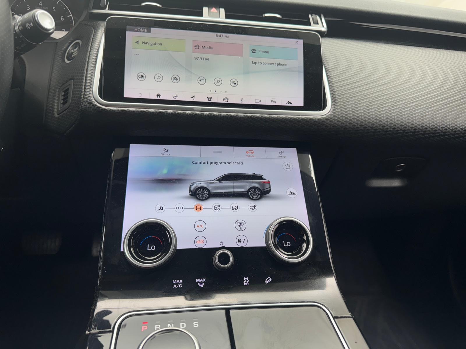 Thumbnail: 2020 Land Rover Range Rover Velar - 3