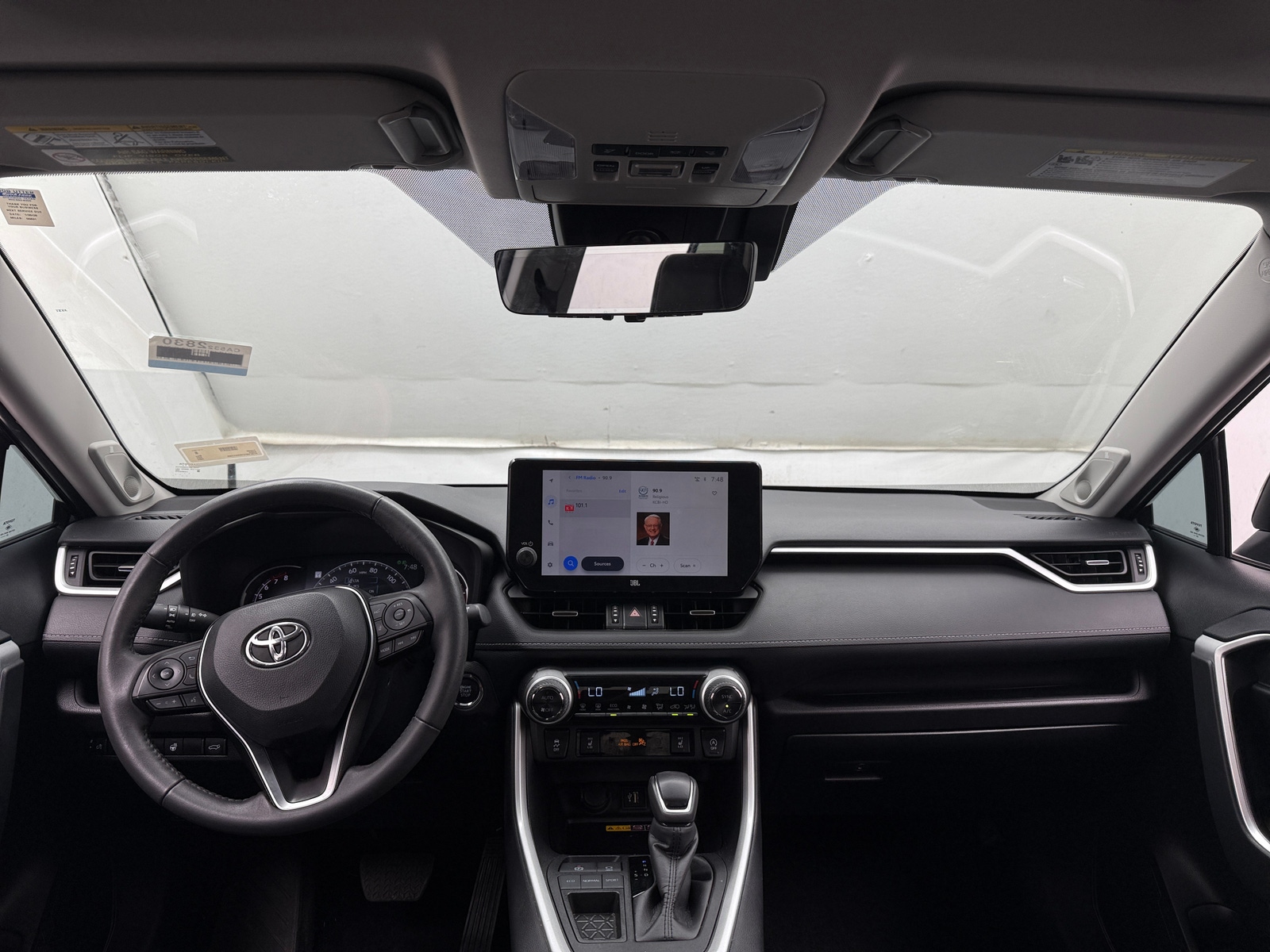Thumbnail: 2024 Toyota RAV4 - 2