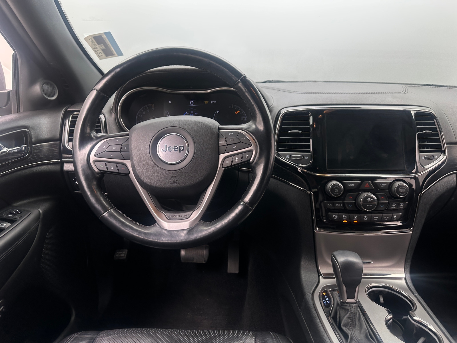 Thumbnail: 2020 Jeep Grand Cherokee - 4