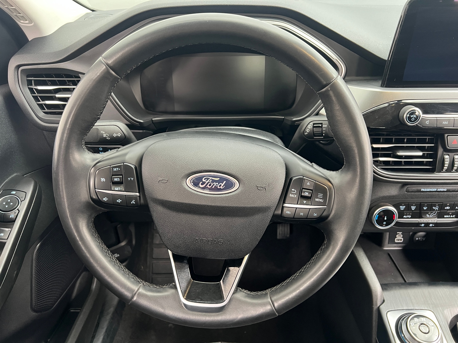 Thumbnail: 2024 Ford Escape - 5