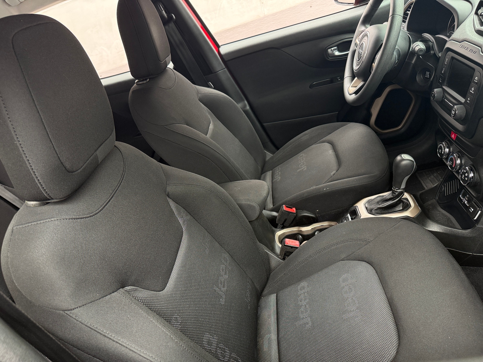 Thumbnail: 2016 Jeep Renegade - 2