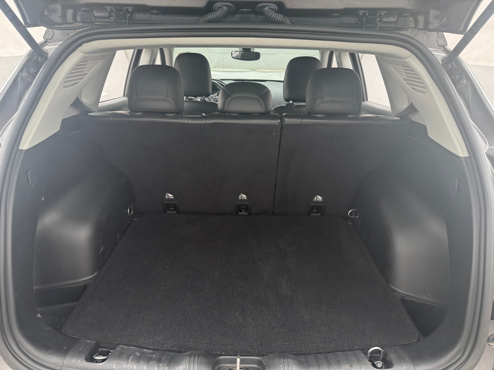 Thumbnail: 2019 Jeep Compass - 7