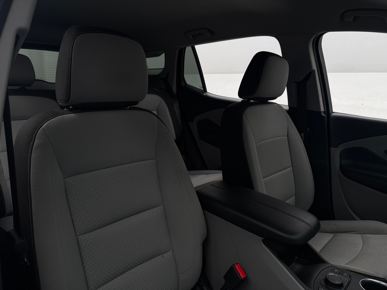 Thumbnail: 2022 GMC Terrain - 2