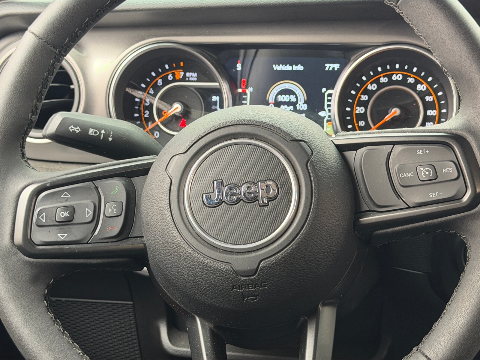 Thumbnail: 2023 Jeep Gladiator - 5