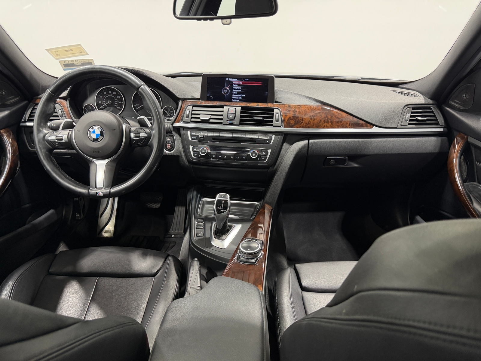Thumbnail: 2014 BMW 3 Series - 3