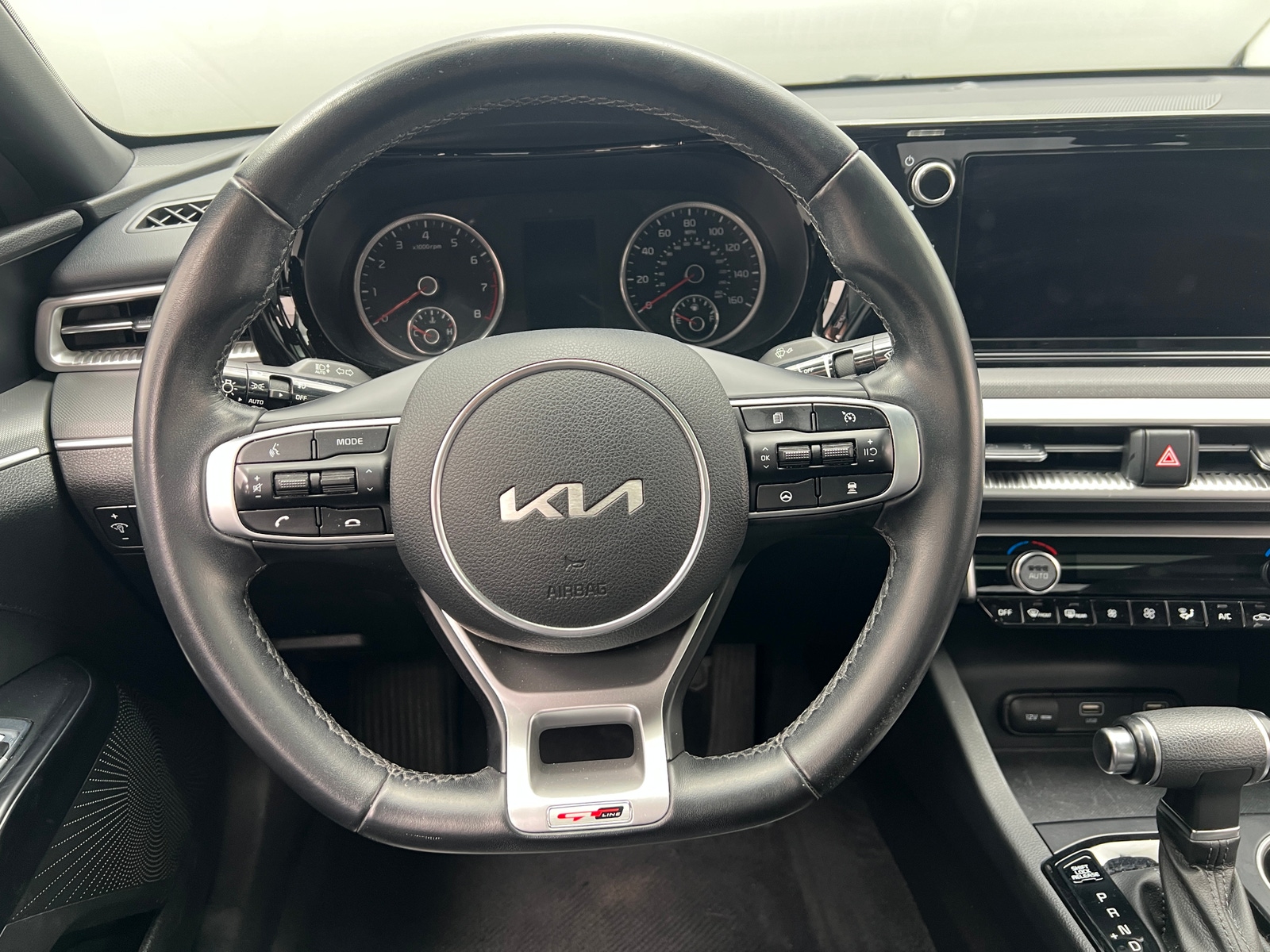 Thumbnail: 2022 Kia K5 - 4