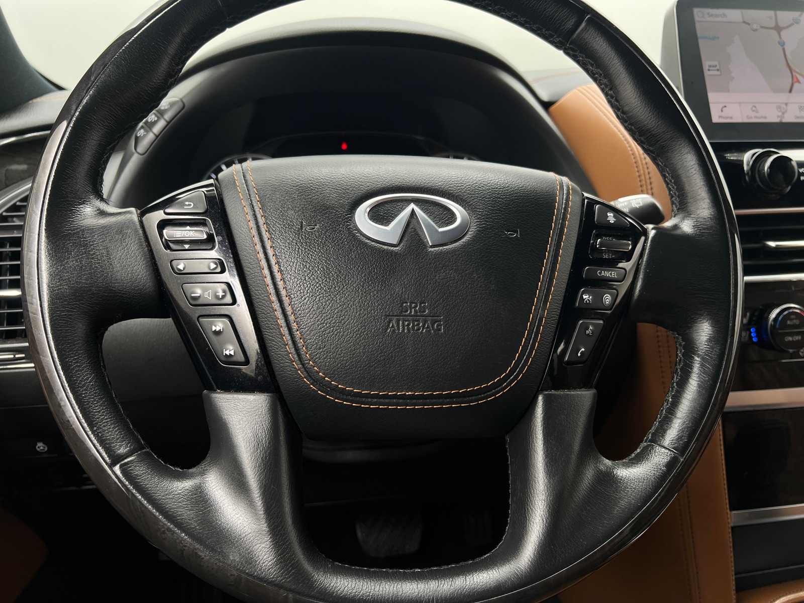 Thumbnail: 2022 INFINITI QX80 - 4