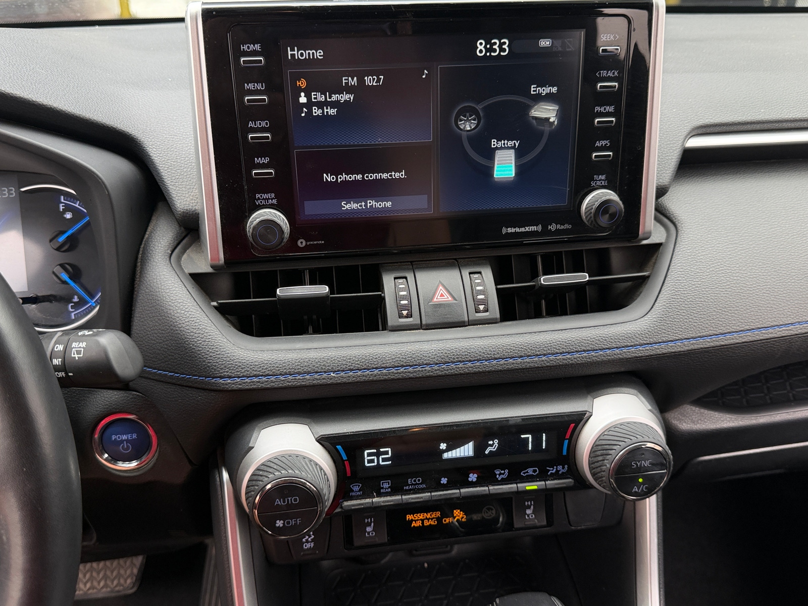 Thumbnail: 2019 Toyota RAV4 - 3