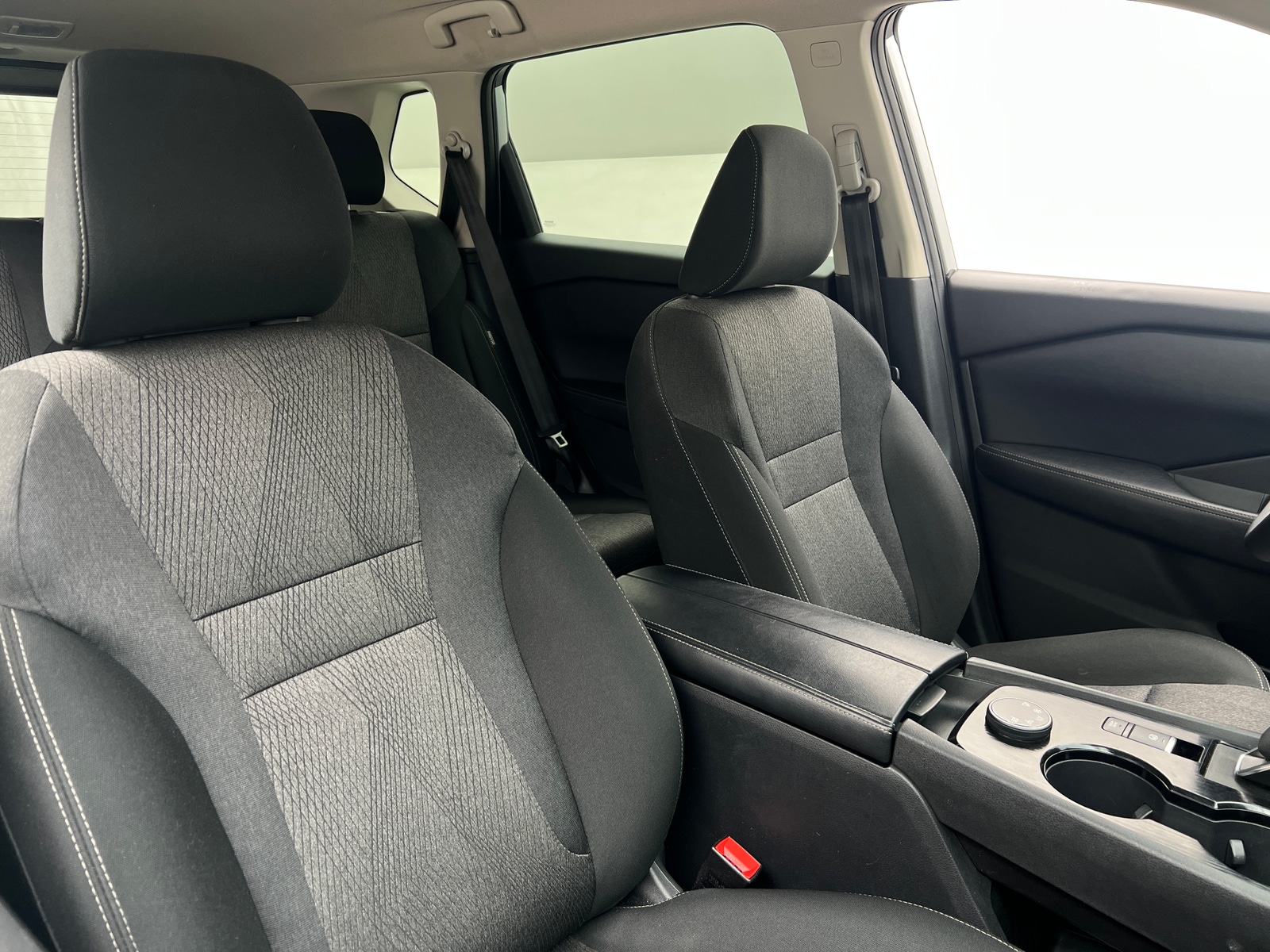 Thumbnail: 2025 Nissan Rogue - 2