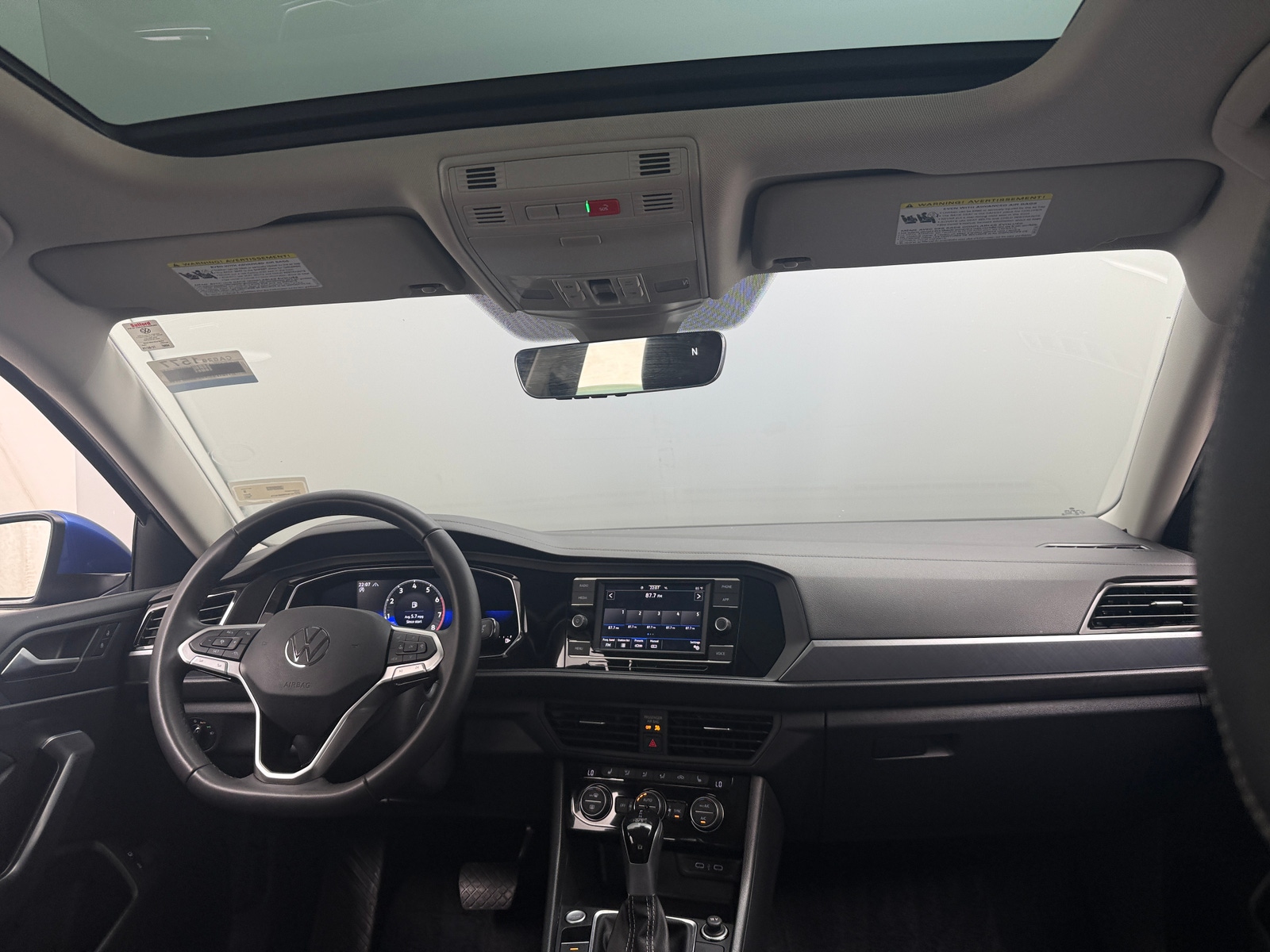 Thumbnail: 2022 Volkswagen Jetta - 3