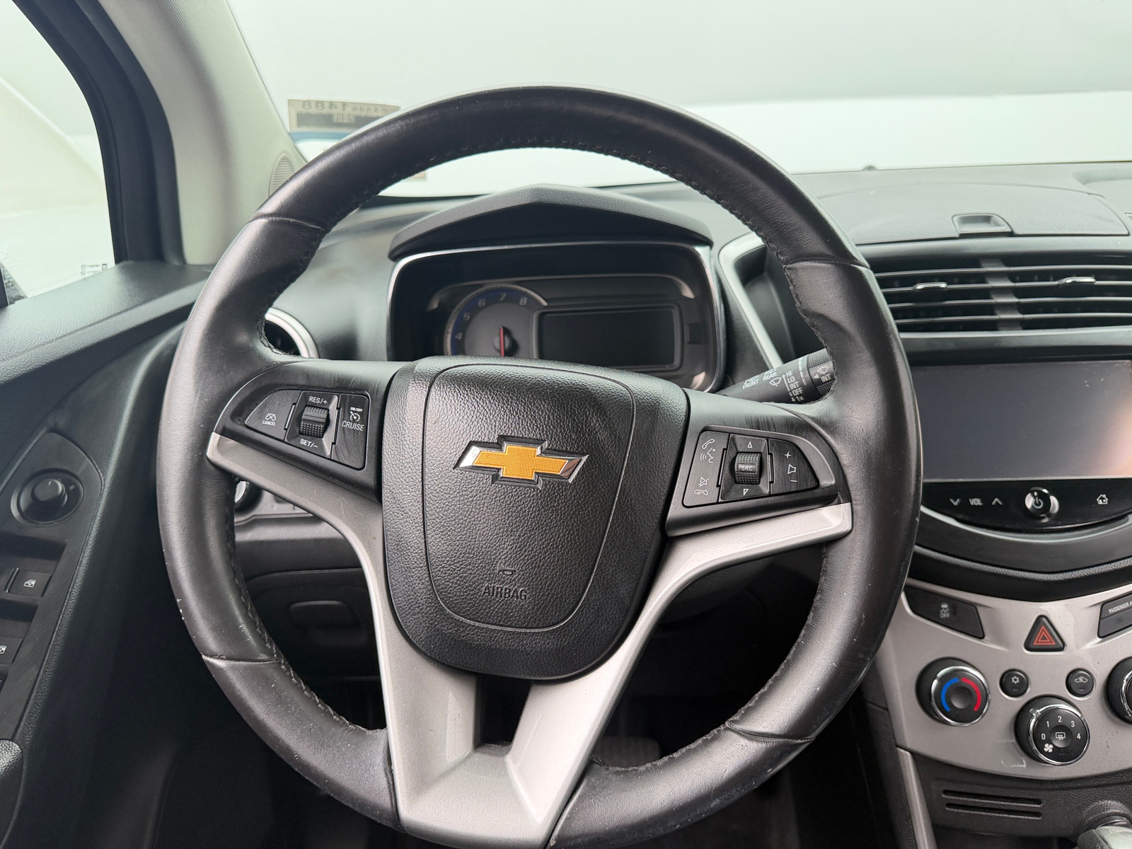 Thumbnail: 2015 Chevrolet Trax - 4