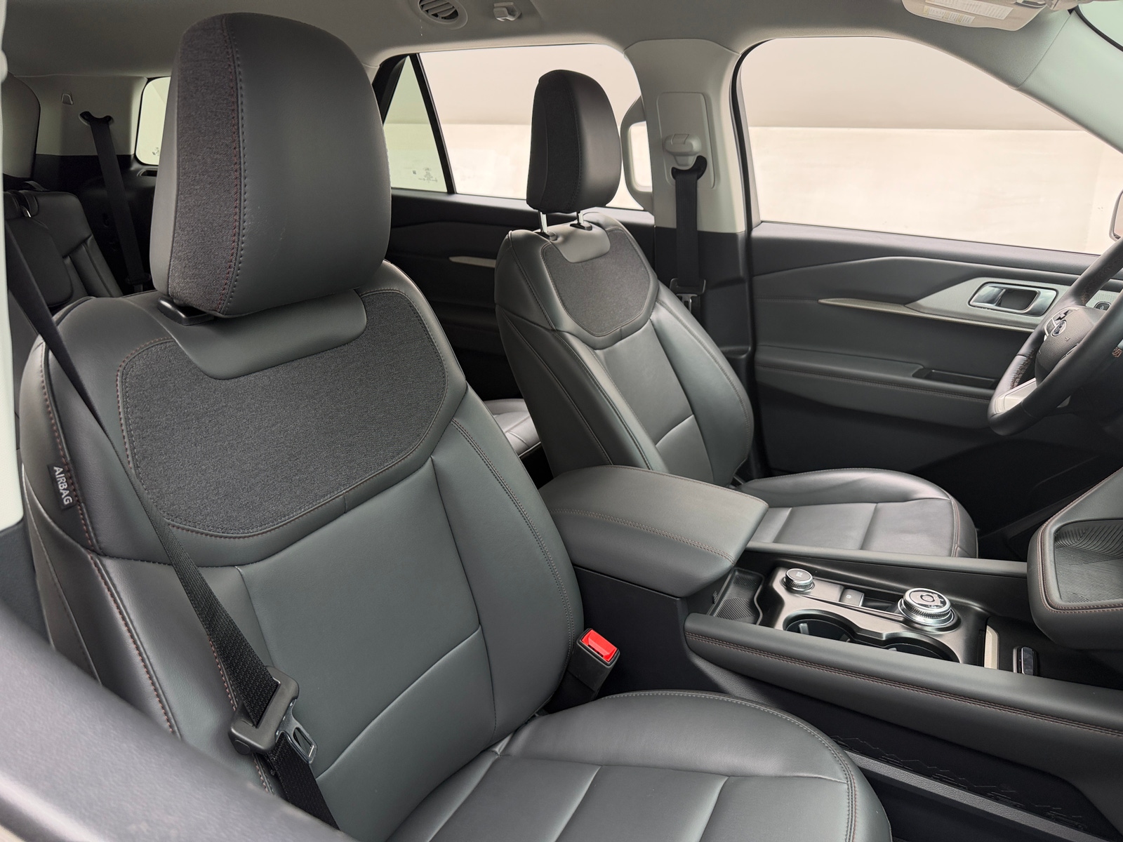 Thumbnail: 2025 Ford Explorer - 2