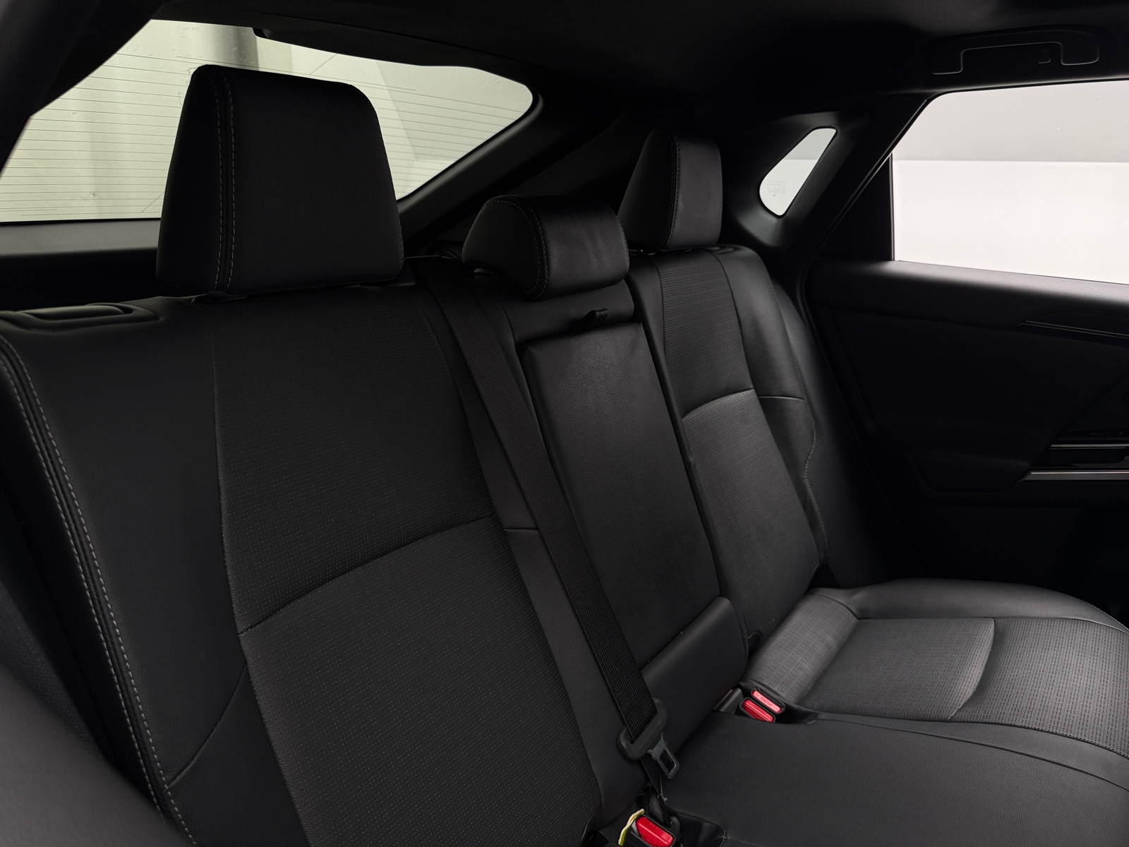 Thumbnail: 2023 Subaru Solterra - 5