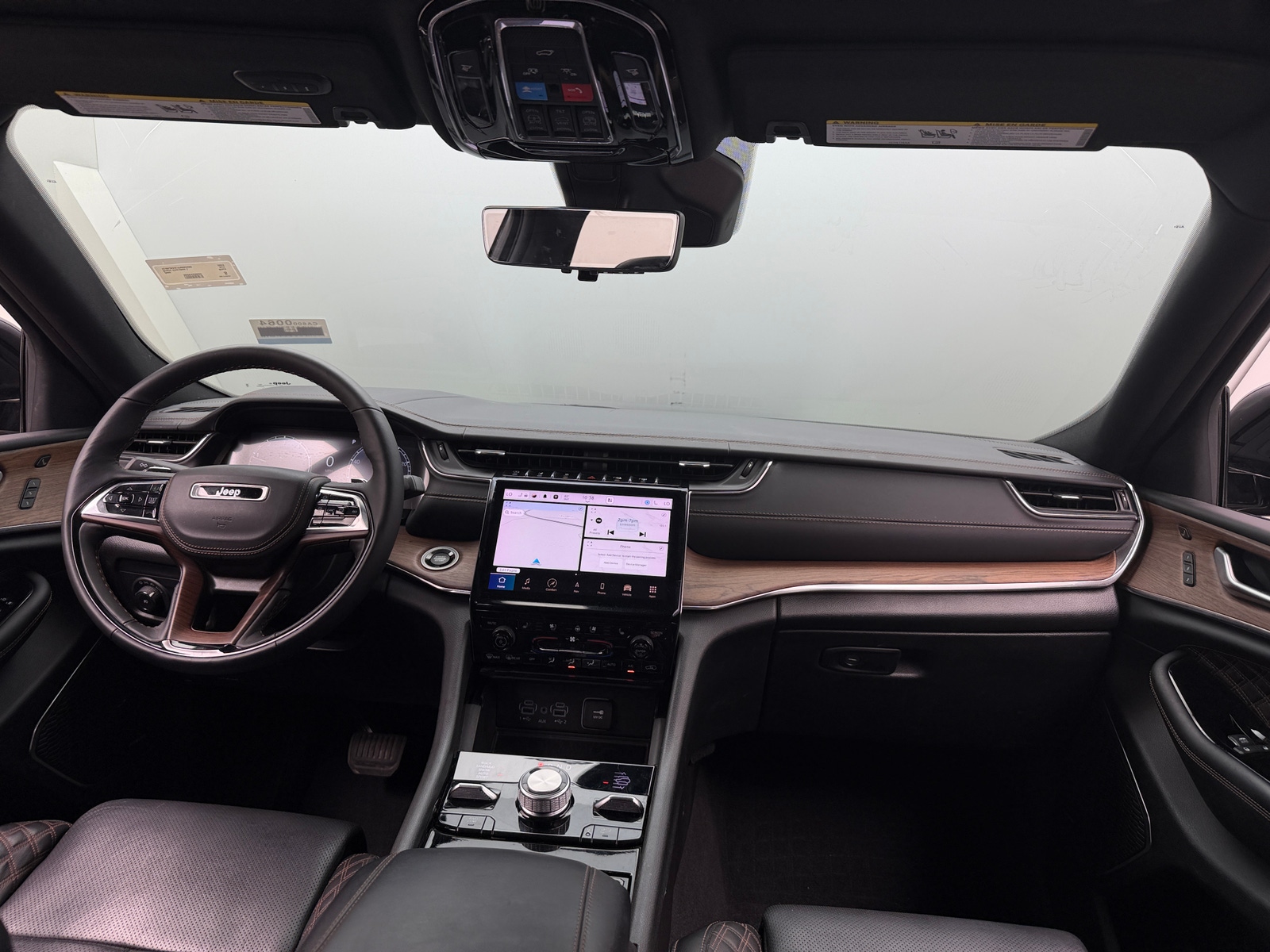 Thumbnail: 2023 Jeep Grand Cherokee L - 2