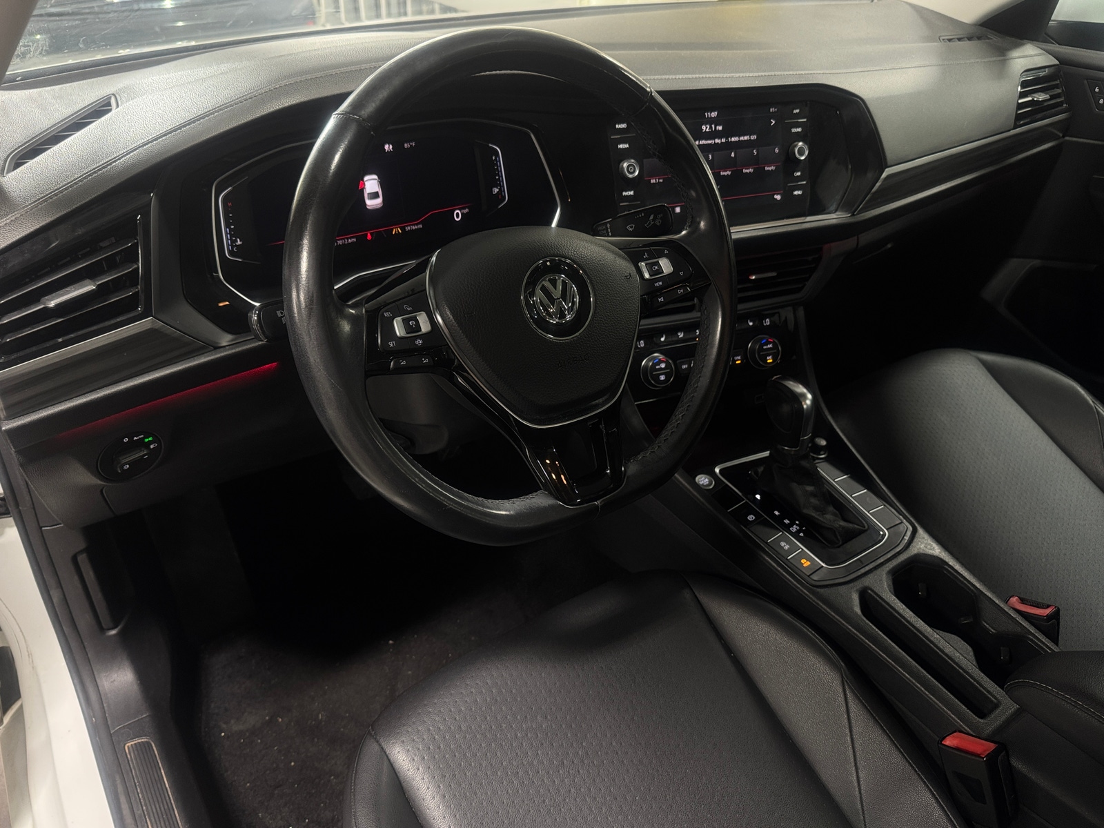 Thumbnail: 2019 Volkswagen Jetta - 2