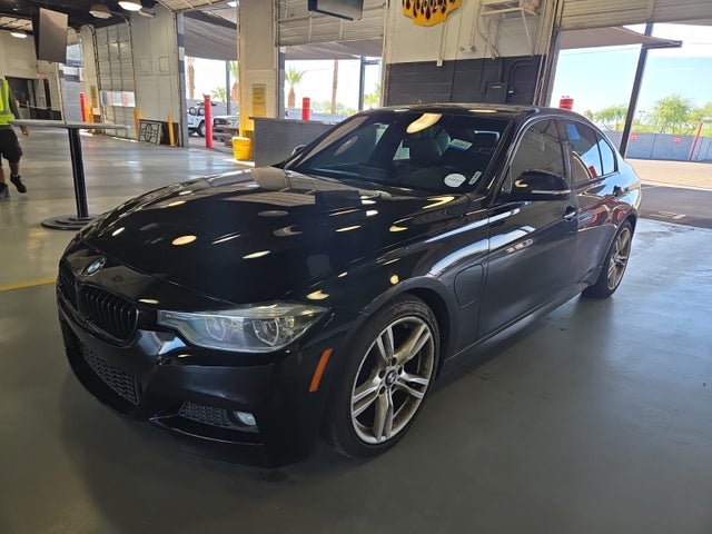 2018 BMW 330e iPerformance