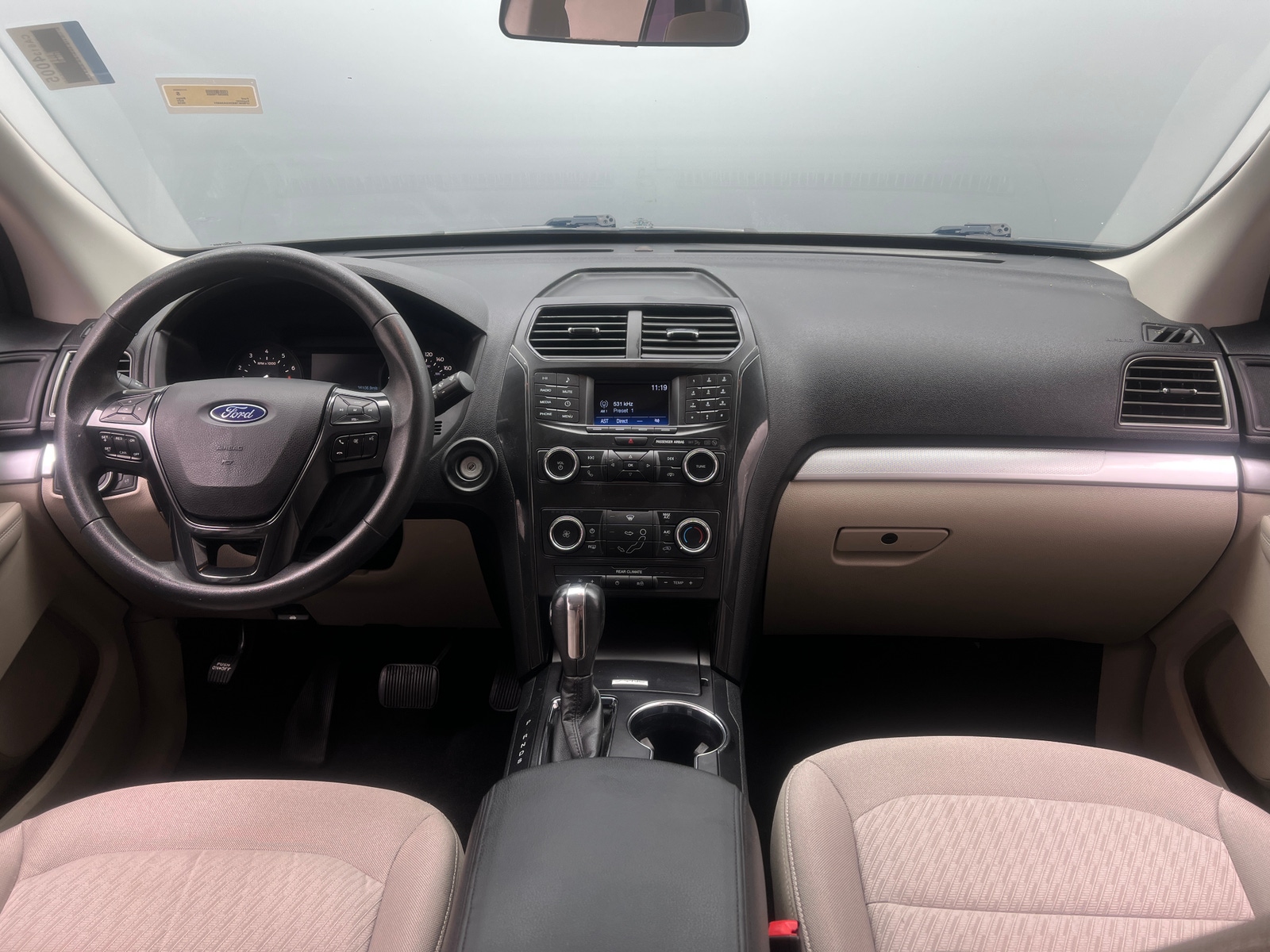 Thumbnail: 2019 Ford Explorer - 3