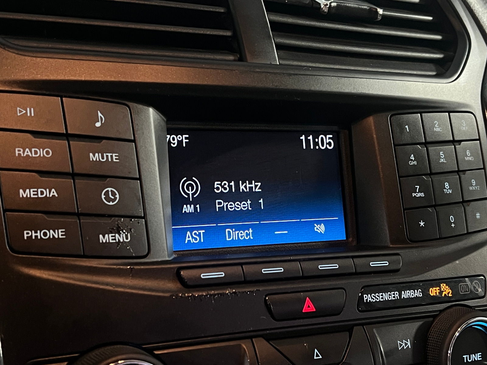 Thumbnail: 2019 Ford Explorer - 4