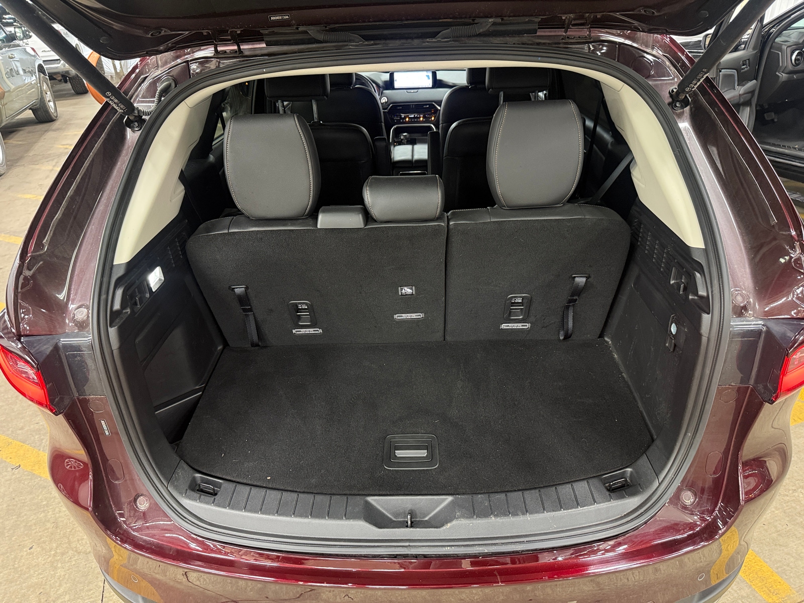 Thumbnail: 2024 Mazda CX-90 - 5