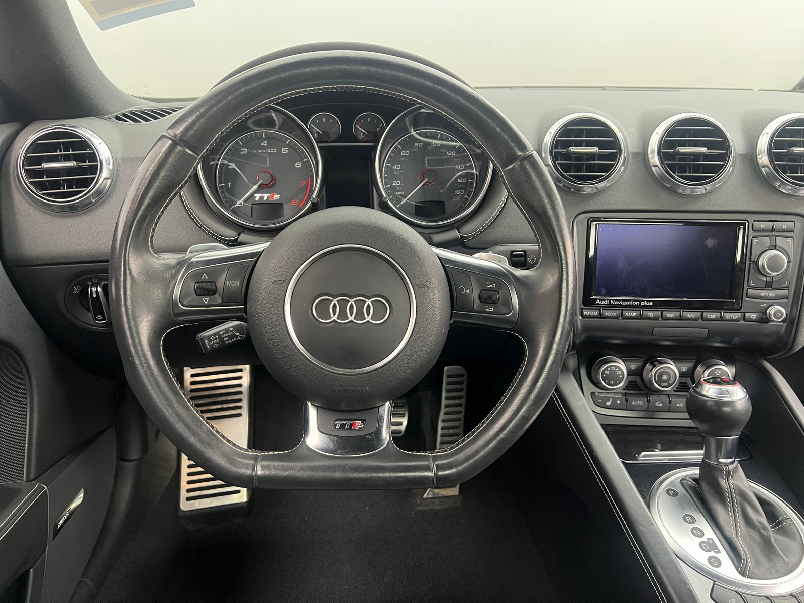 Thumbnail: 2014 Audi TT - 3